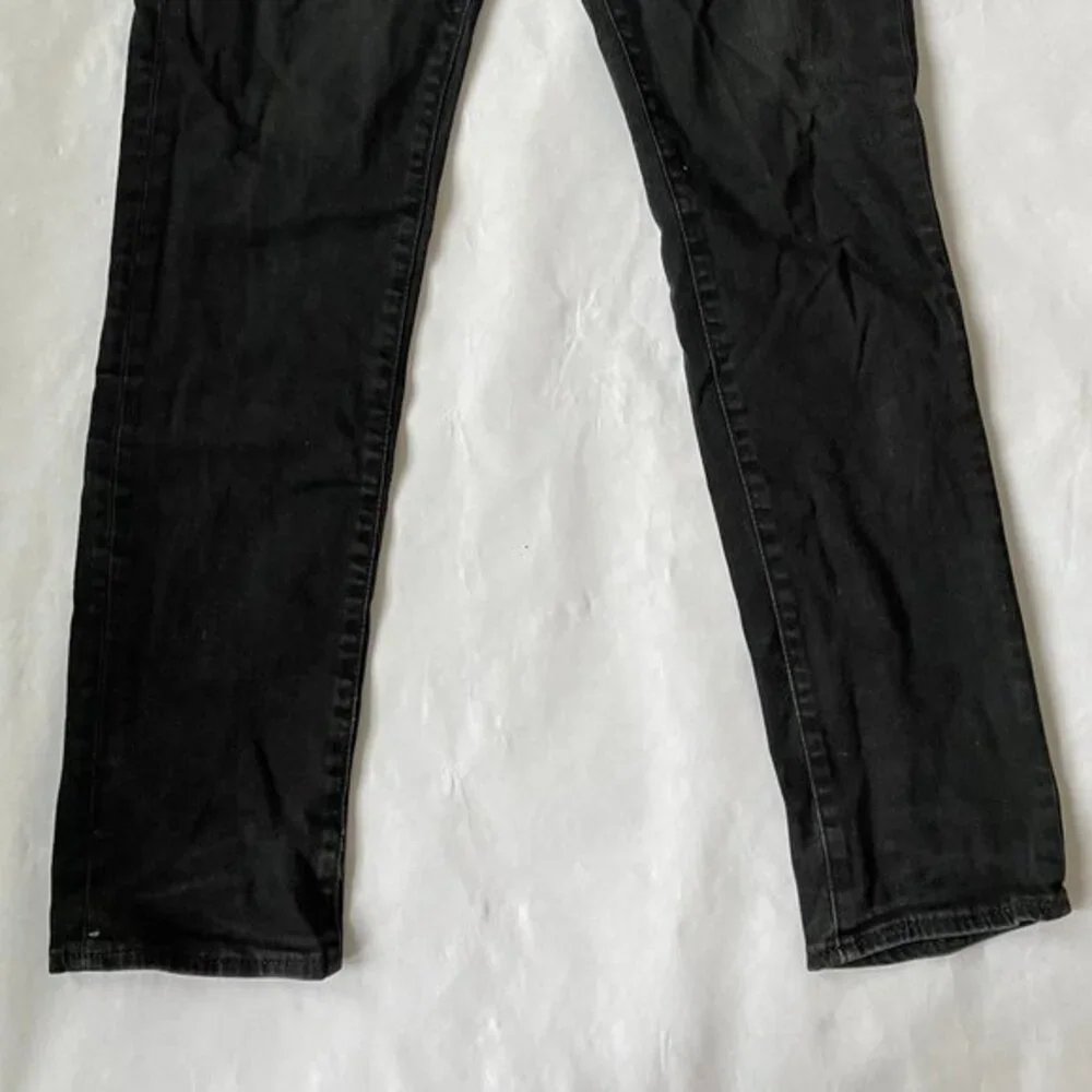 Levis 511 Mens Slim Fit Jeans Classic Black Wash Denim Pants V2